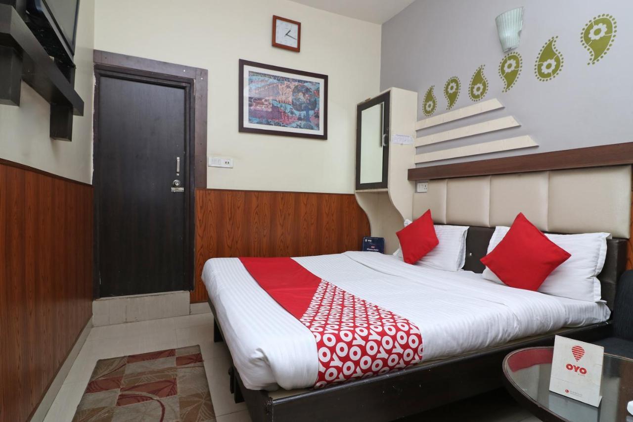 Oyo 2075 Hotel Kota Royal Exterior photo