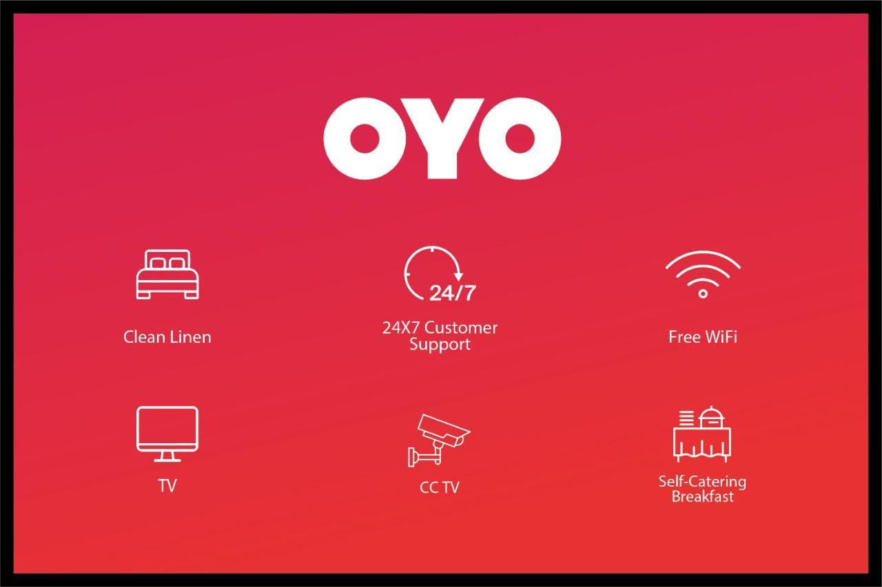 Oyo 2075 Hotel Kota Royal Exterior photo